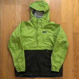 Patagonia Torrentshell Rain Jacket / Pullover